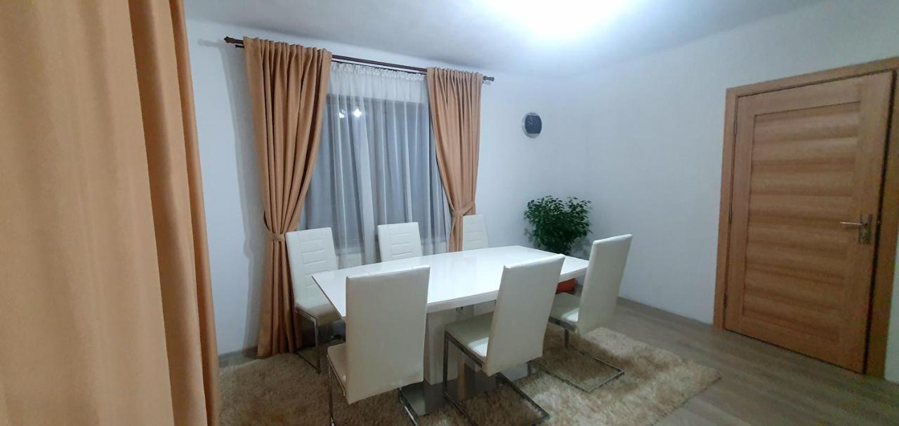 Casa Ideal Syhot Marmaroski Zewnętrze zdjęcie